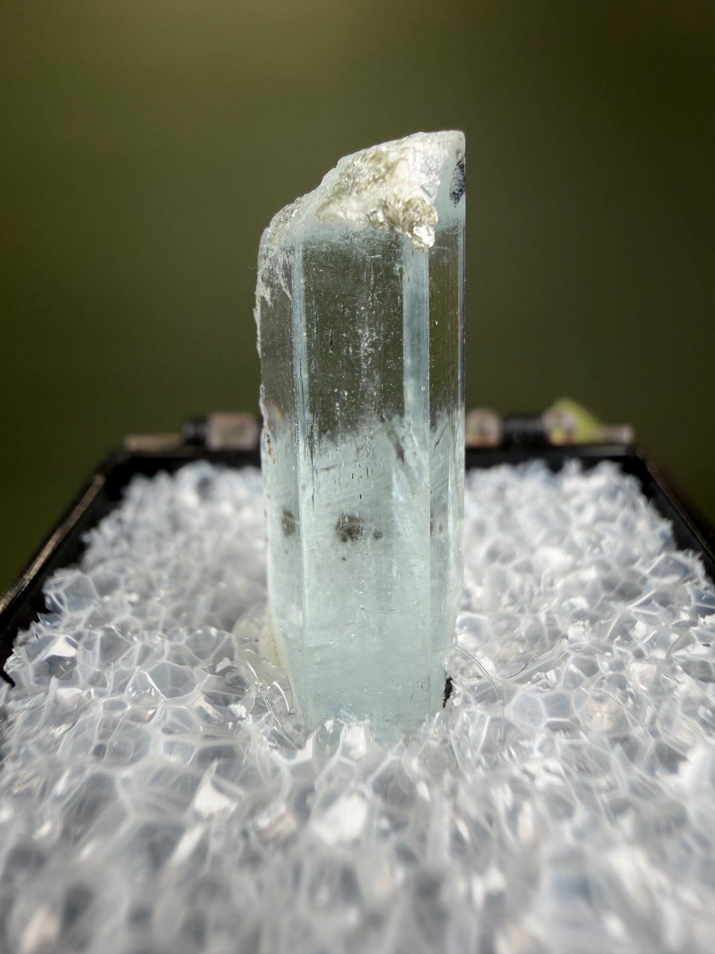 Beryl var. Aquamarine - Pakistan