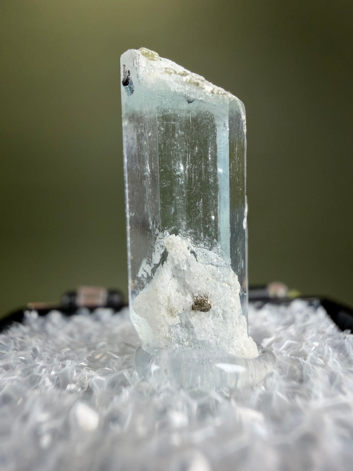 Beryl var. Aquamarine - Pakistan