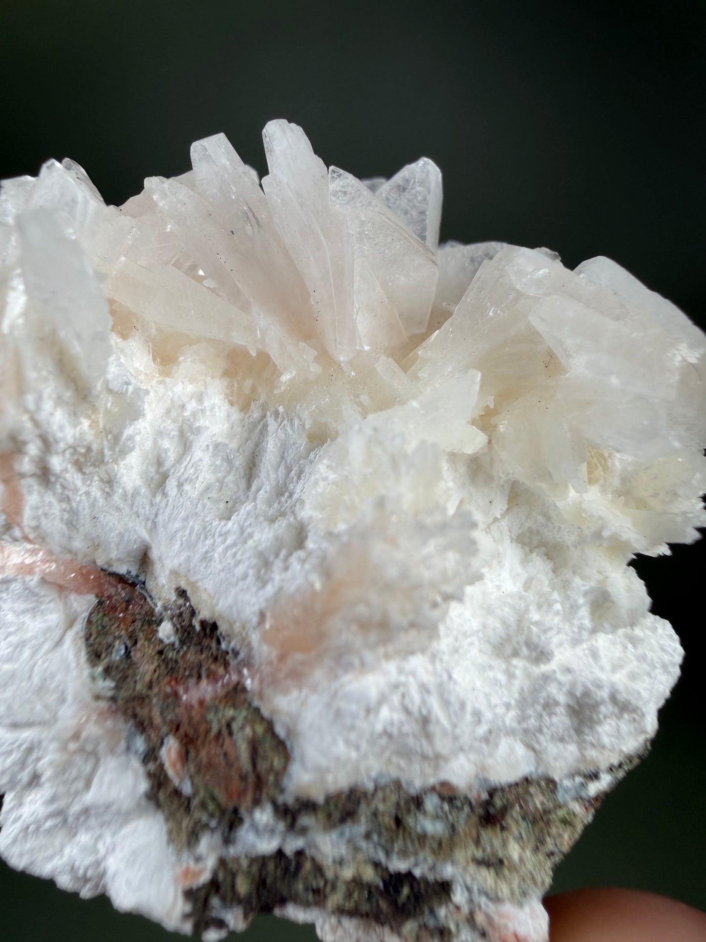 Heulandite-Ca  on Mordenite - USA