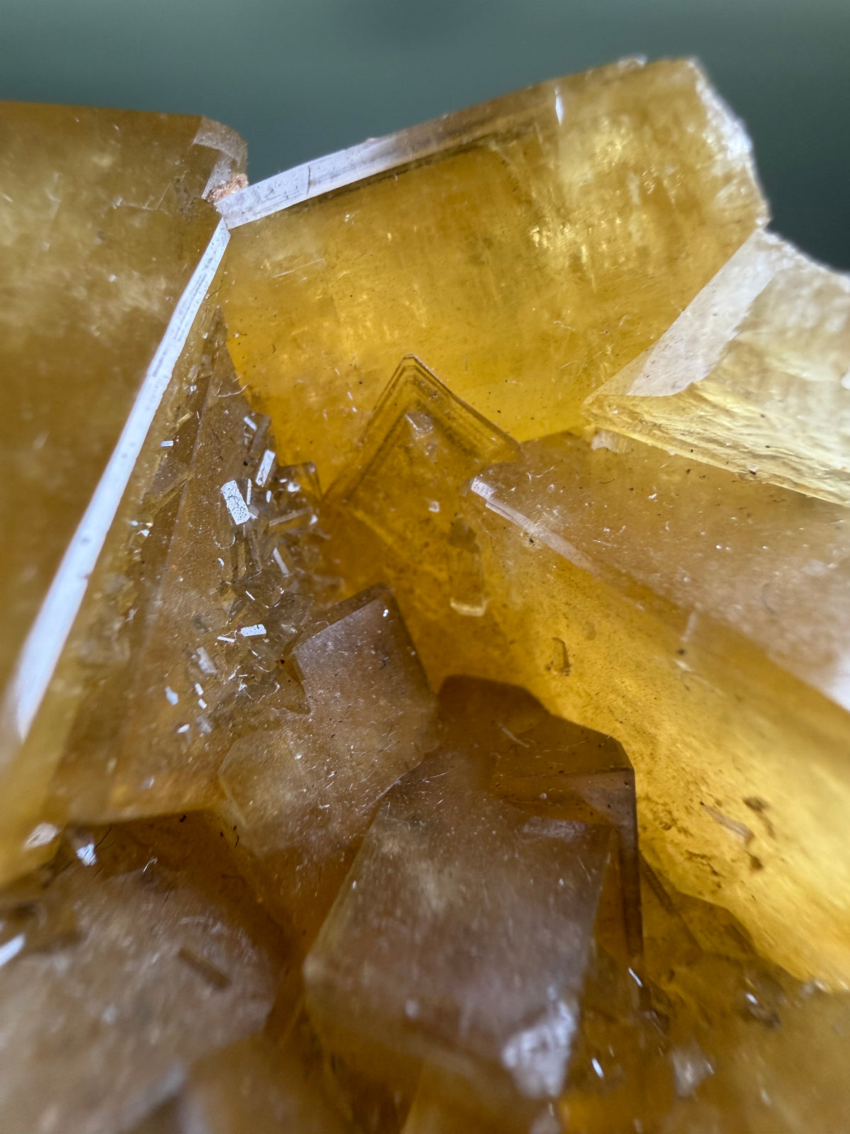 Baryte on Fluorite - China